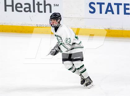 Thumbnail 3 in Winchester vs. Duxbury (MIAA Division 1 State Final) photogallery.