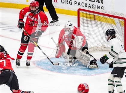 Thumbnail 3 in Winchester vs. Duxbury (MIAA Division 1 State Final) photogallery.