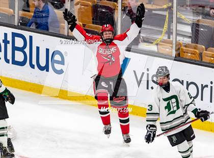 Thumbnail 2 in Winchester vs. Duxbury (MIAA Division 1 State Final) photogallery.