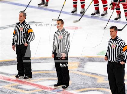Thumbnail 1 in Winchester vs. Duxbury (MIAA Division 1 State Final) photogallery.