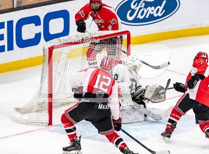Thumbnail 2 in Winchester vs. Duxbury (MIAA Division 1 State Final) photogallery.