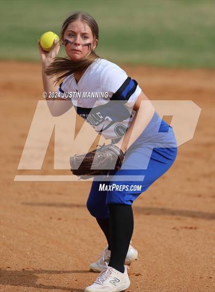 Thumbnail 3 in Glen Rose @ Jessieville photogallery.