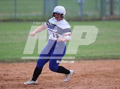Thumbnail 1 in Glen Rose @ Jessieville photogallery.