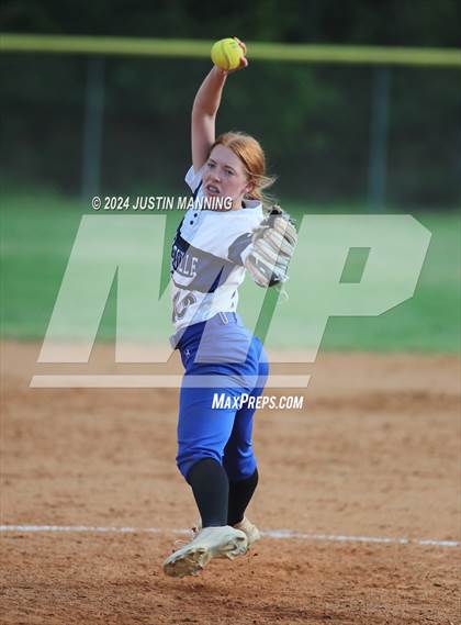 Thumbnail 2 in Glen Rose @ Jessieville photogallery.