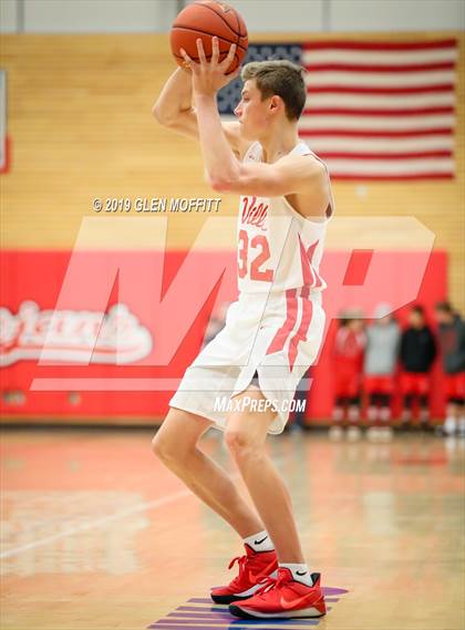Thumbnail 3 in Arlington vs. Marysville-Pilchuck (WIAA 3A District Playoff) photogallery.