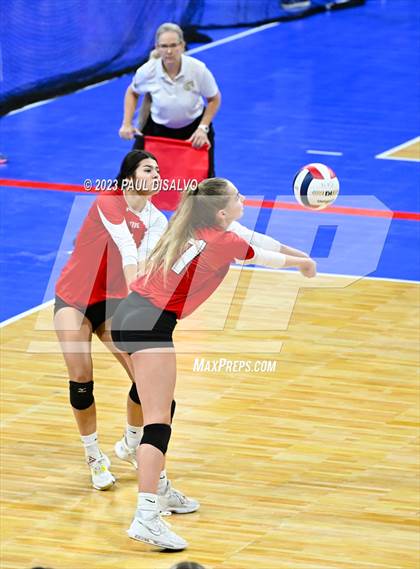 Thumbnail 1 in Montrose @ Lutheran (CHSAA 4A Round 1) photogallery.