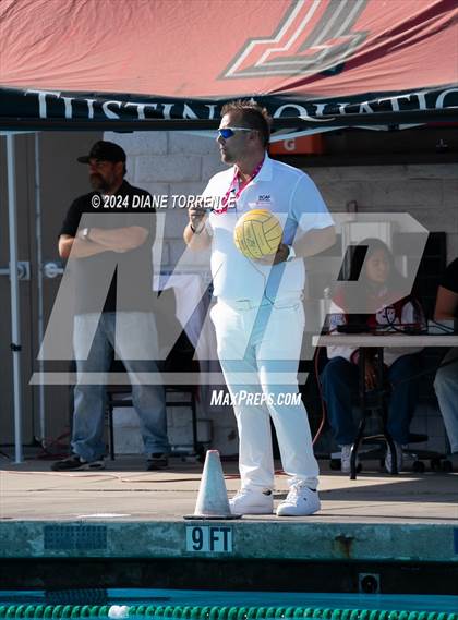 Thumbnail 1 in Santa Ana @ Tustin photogallery.