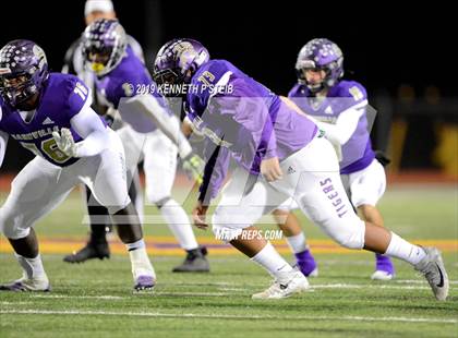 Thumbnail 1 in Chalmette @ Hahnville (LHSAA 5A 1st Round Playoff) photogallery.