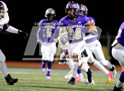 Thumbnail 1 in Chalmette @ Hahnville (LHSAA 5A 1st Round Playoff) photogallery.