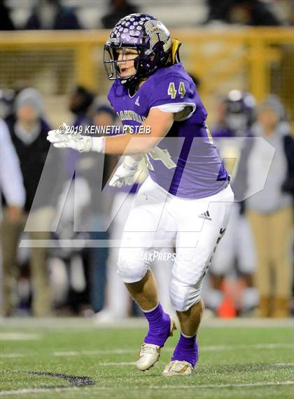 Thumbnail 1 in Chalmette @ Hahnville (LHSAA 5A 1st Round Playoff) photogallery.