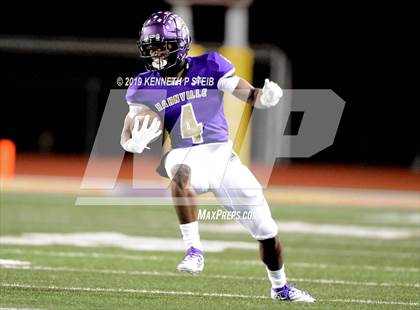 Thumbnail 2 in Chalmette @ Hahnville (LHSAA 5A 1st Round Playoff) photogallery.
