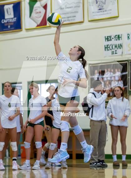 Thumbnail 3 in Ventura @ Santa Barbara photogallery.