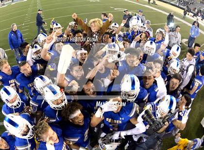 Thumbnail 1 in Cajon vs. Serra (CIF State D2-AA Final) photogallery.