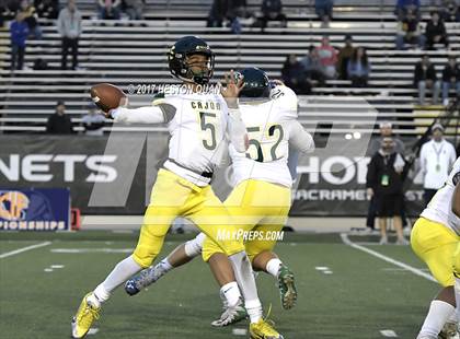 Thumbnail 2 in Cajon vs. Serra (CIF State D2-AA Final) photogallery.