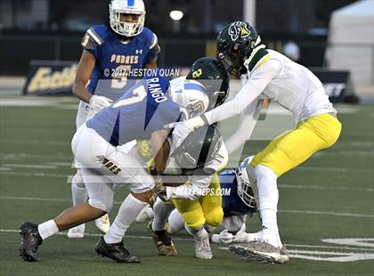 Thumbnail 2 in Cajon vs. Serra (CIF State D2-AA Final) photogallery.
