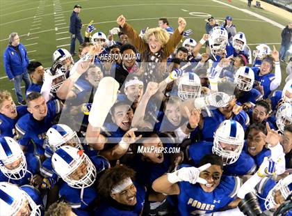 Thumbnail 2 in Cajon vs. Serra (CIF State D2-AA Final) photogallery.