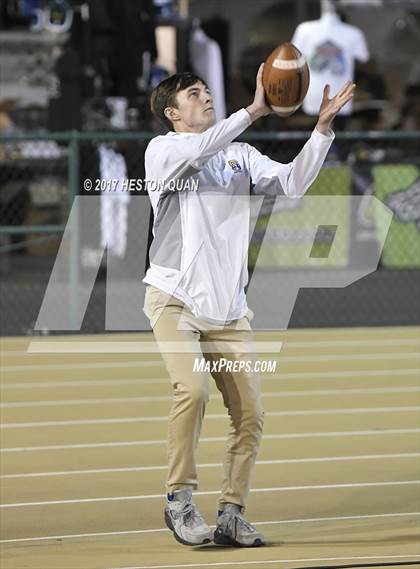 Thumbnail 2 in Cajon vs. Serra (CIF State D2-AA Final) photogallery.