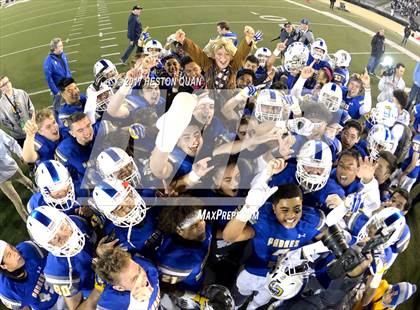 Thumbnail 1 in Cajon vs. Serra (CIF State D2-AA Final) photogallery.