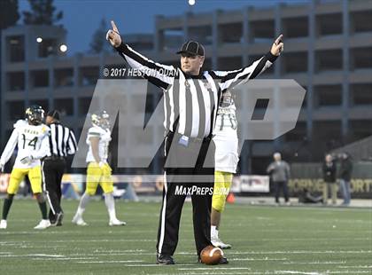 Thumbnail 1 in Cajon vs. Serra (CIF State D2-AA Final) photogallery.