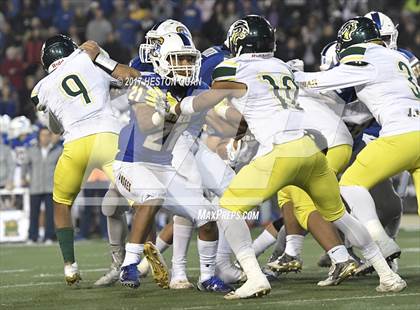 Thumbnail 2 in Cajon vs. Serra (CIF State D2-AA Final) photogallery.