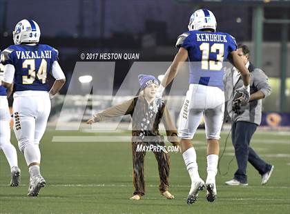 Thumbnail 2 in Cajon vs. Serra (CIF State D2-AA Final) photogallery.