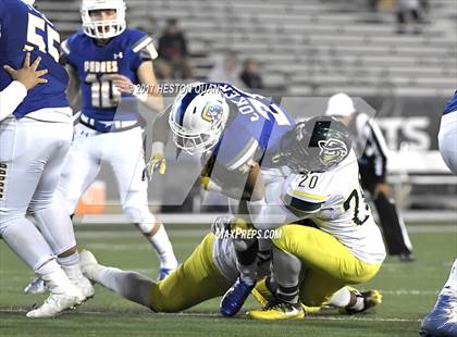 Thumbnail 3 in Cajon vs. Serra (CIF State D2-AA Final) photogallery.