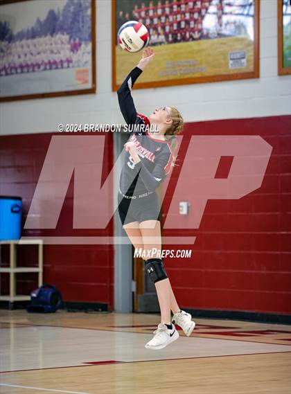 Thumbnail 3 in Isabella vs Maplesville (Chilton County Tournament) photogallery.