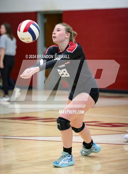 Thumbnail 3 in Isabella vs Maplesville (Chilton County Tournament) photogallery.