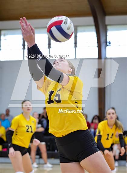 Thumbnail 2 in Isabella vs Maplesville (Chilton County Tournament) photogallery.