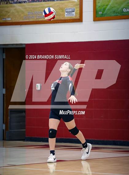 Thumbnail 1 in Isabella vs Maplesville (Chilton County Tournament) photogallery.