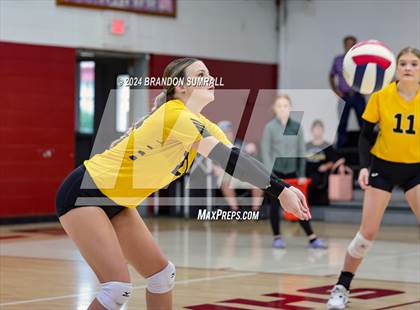Thumbnail 2 in Isabella vs Maplesville (Chilton County Tournament) photogallery.
