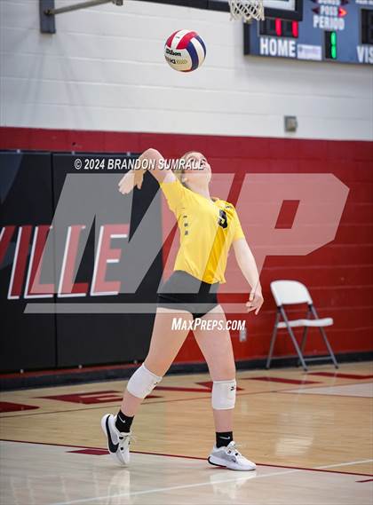 Thumbnail 1 in Isabella vs Maplesville (Chilton County Tournament) photogallery.