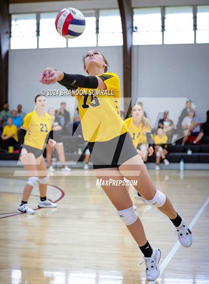 Thumbnail 1 in Isabella vs Maplesville (Chilton County Tournament) photogallery.