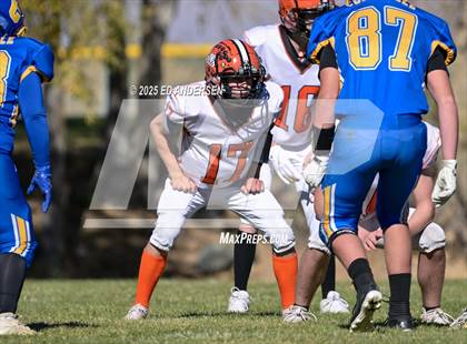 Thumbnail 1 in Wells @ Coleville photogallery.