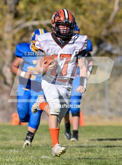 Thumbnail 1 in Wells @ Coleville photogallery.