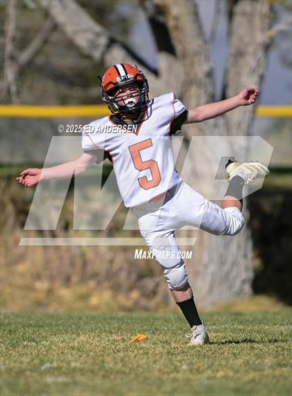 Thumbnail 1 in Wells @ Coleville photogallery.