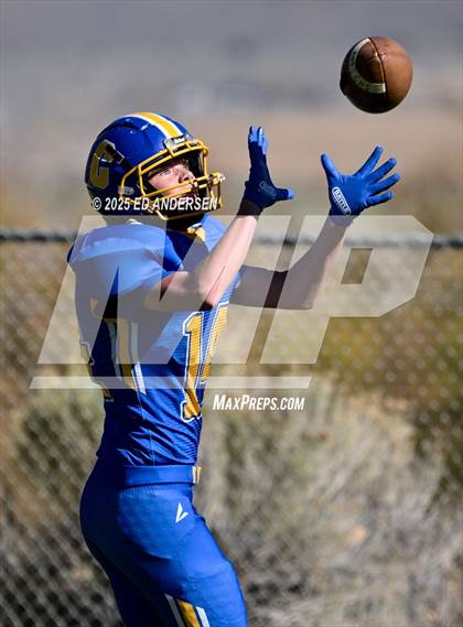 Thumbnail 1 in Wells @ Coleville photogallery.