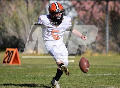 Thumbnail 1 in Wells @ Coleville photogallery.