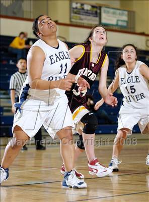 Thumbnail 2 in Eagle River vs. Dimond photogallery.