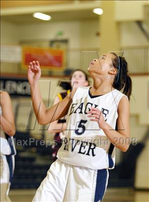 Thumbnail 2 in Eagle River vs. Dimond photogallery.