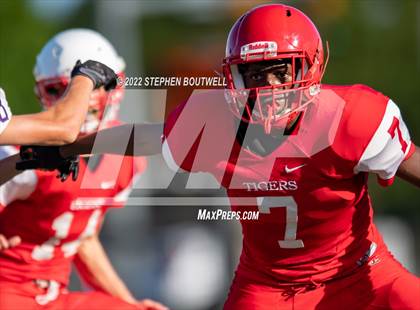 Thumbnail 1 in Hallsville @ Terrell photogallery.