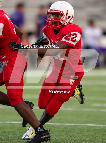 Thumbnail 1 in Hallsville @ Terrell photogallery.