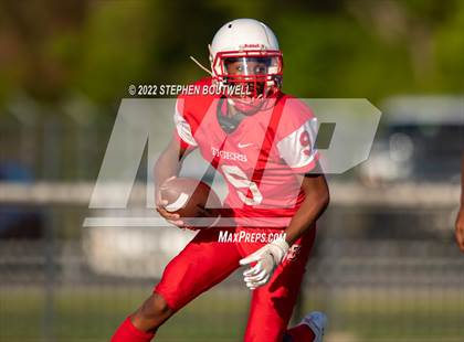 Thumbnail 3 in Hallsville @ Terrell photogallery.
