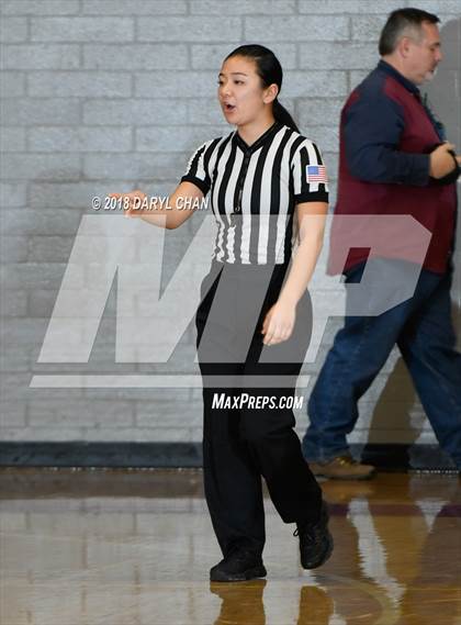 Thumbnail 1 in Arleta vs. Flintridge Prep (La Canada Tournament) photogallery.