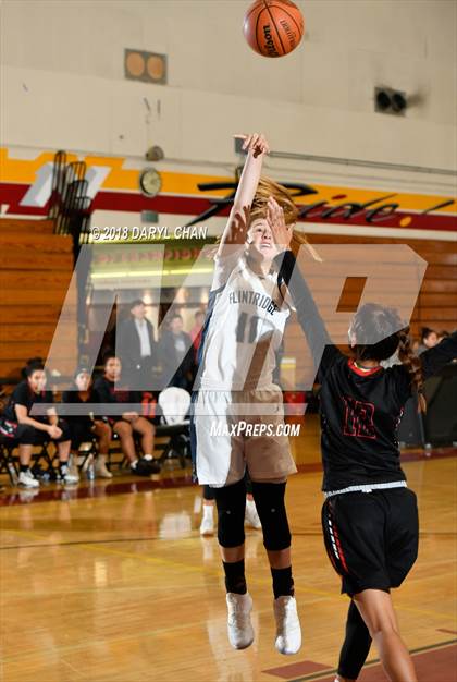 Thumbnail 2 in Arleta vs. Flintridge Prep (La Canada Tournament) photogallery.