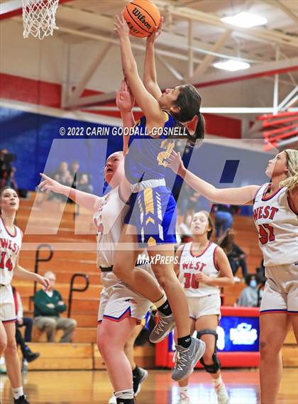 Thumbnail 1 in Richlands @ West Carteret (NCHSAA Round 1) photogallery.