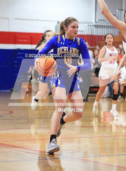 Thumbnail 2 in Richlands @ West Carteret (NCHSAA Round 1) photogallery.