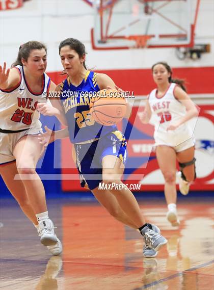 Thumbnail 3 in Richlands @ West Carteret (NCHSAA Round 1) photogallery.