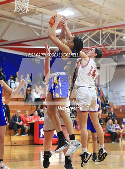Thumbnail 1 in Richlands @ West Carteret (NCHSAA Round 1) photogallery.
