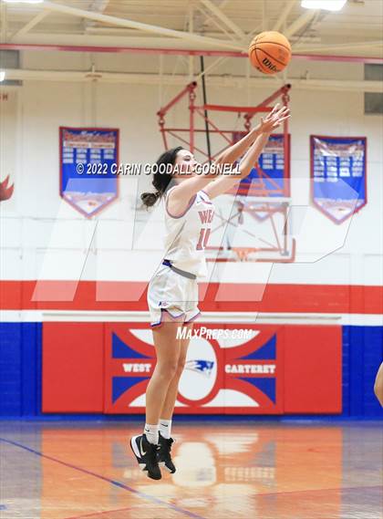 Thumbnail 3 in Richlands @ West Carteret (NCHSAA Round 1) photogallery.
